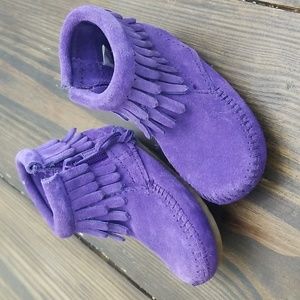 Minnetonka Baby Leather Purple Fringe Bootie Size 4m